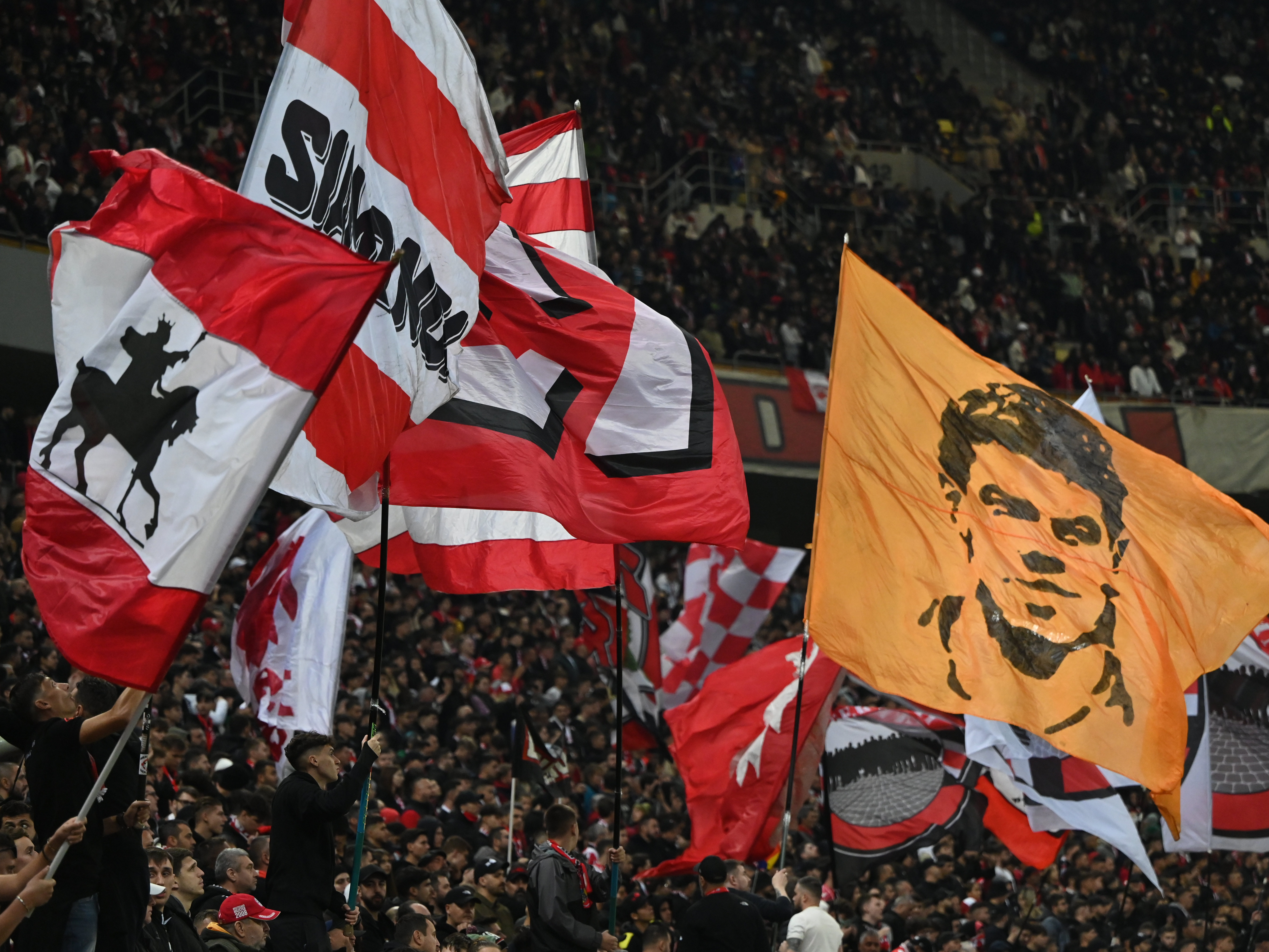 C&acirc;te bilete s-au v&acirc;ndut pentru Dinamo - FCSB, derby-ul rundei din Cupa Rom&acirc;niei